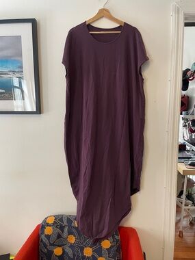 Universal Standard short sleeve Geneva Dress in Plum